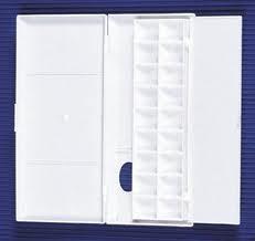 Medium Folding Palette 9.5" x 12"