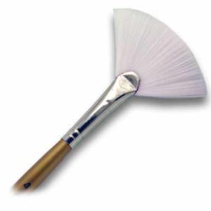 Royal Langnickel Snowhite Taklon Brush - Short Handle, Fan #6